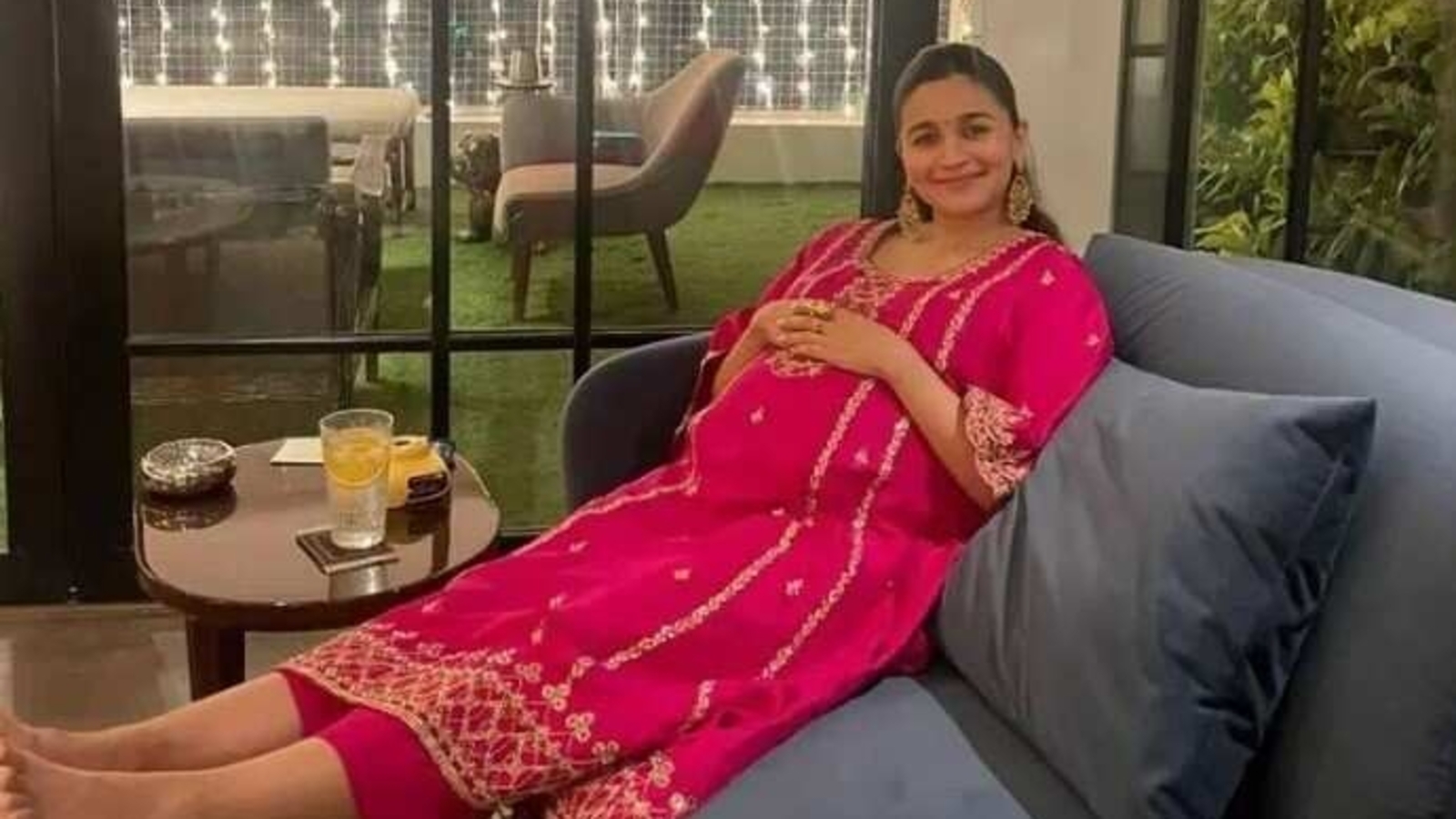 Alia Bhatt looks adorable as she shows baby bump in unseen pregnancy - Alia Bhatt Pregnant? Bollywood Is Losing It Over This Clue!