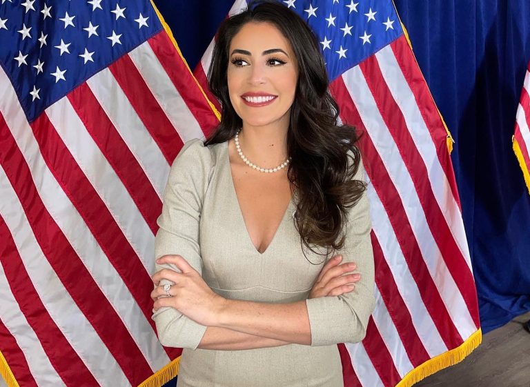 Anna Paulina Luna Net Worth: Insights And Influence - Anna Paulina Luna’s Net Worth, Age & Height: Florida Rep’s Financial & Political Journey