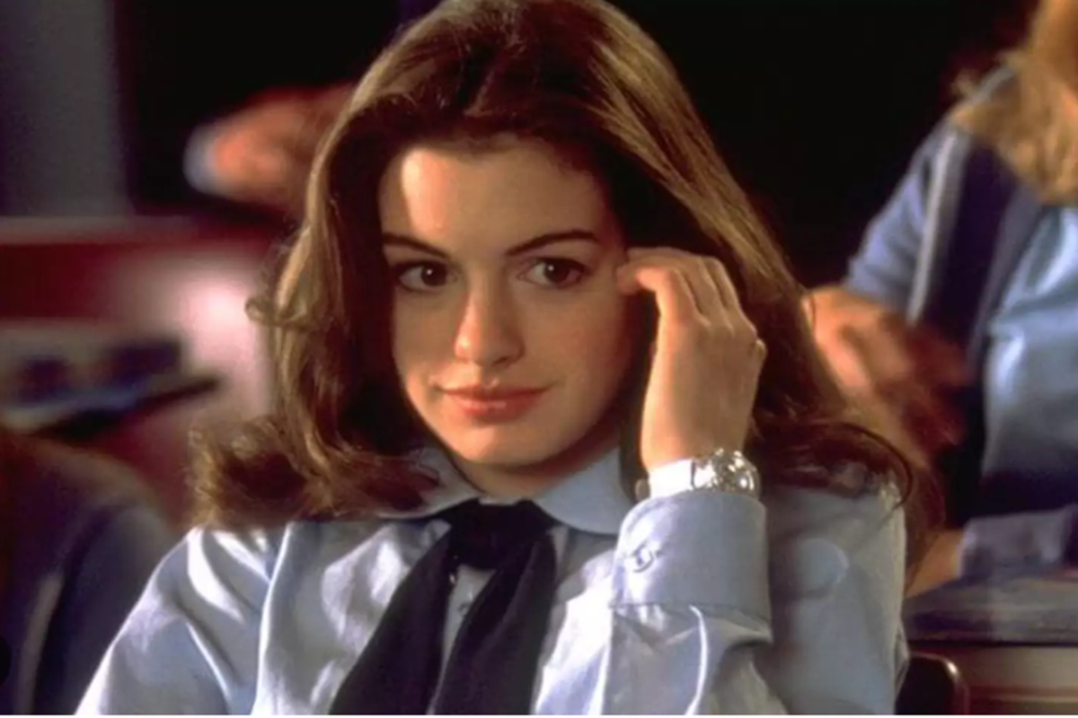 Anne Hathaway returns to Genovia! Confirms ‘Princess Diaries 3’ - The - How Old Was Anne Hathaway In The Princess Diaries? Her Age During The Iconic Role