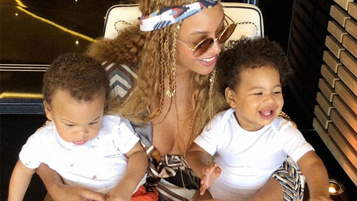 Beyoncé's twins are so grown up in unseen family photos with big sister - How Old Is Blue Ivy? Beyoncé’s Daughter Is Growing Up Fast