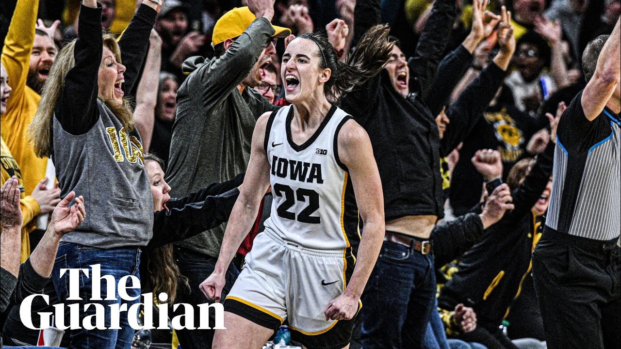 Caitlin Clark breaks NCAA career scoring record with 35-foot three - How Tall Is Caitlin Clark? NCAA Star’s Height And Stats