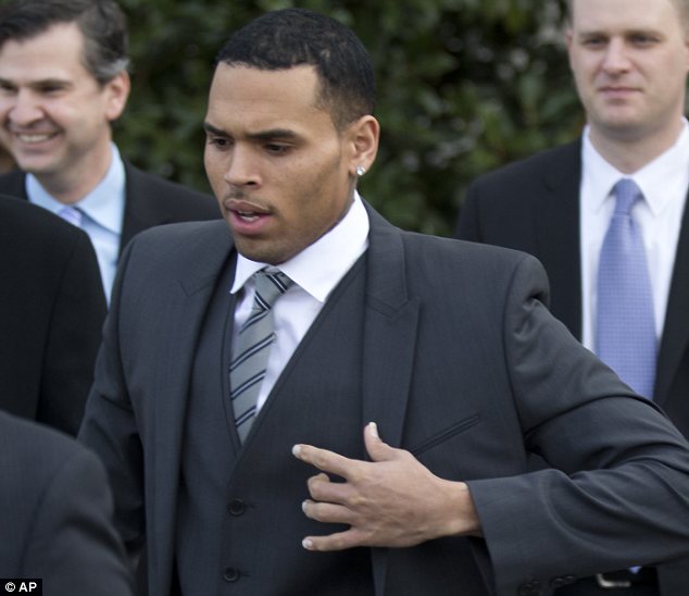 Chris Brown rejects plea deal to reduce misdemeanour assault charges - Chris Brown Arrested In 5-star Hotel Hours After Landing In UK Before World Tour
