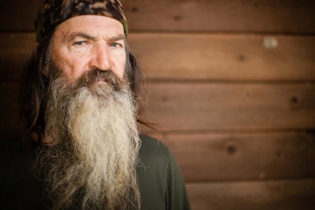 Duck Dynasty Cast Net Worth and Salary | Eceleb-Gossip - Phil Robertson Net Worth: How Much The Duck Commander Built Before His Death
