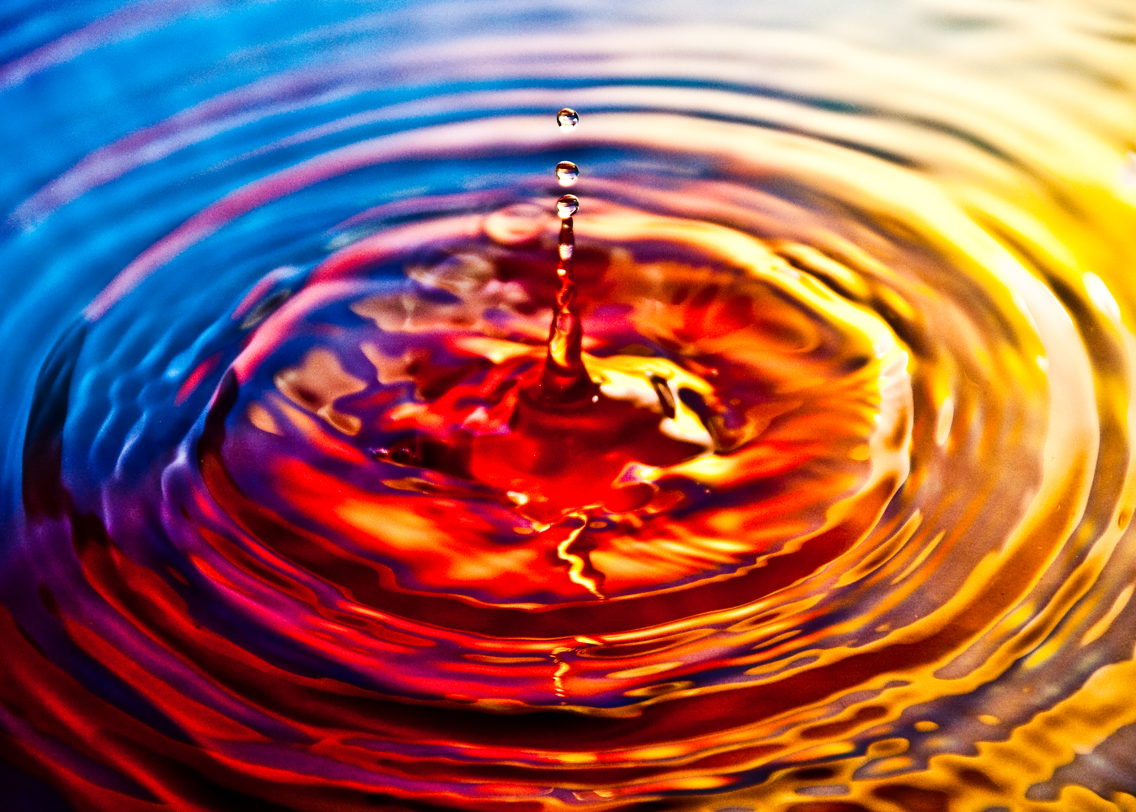 File:Ripple effect on water.jpg - Wikimedia Commons - Ripple June 1 2025 Xrp Unlock