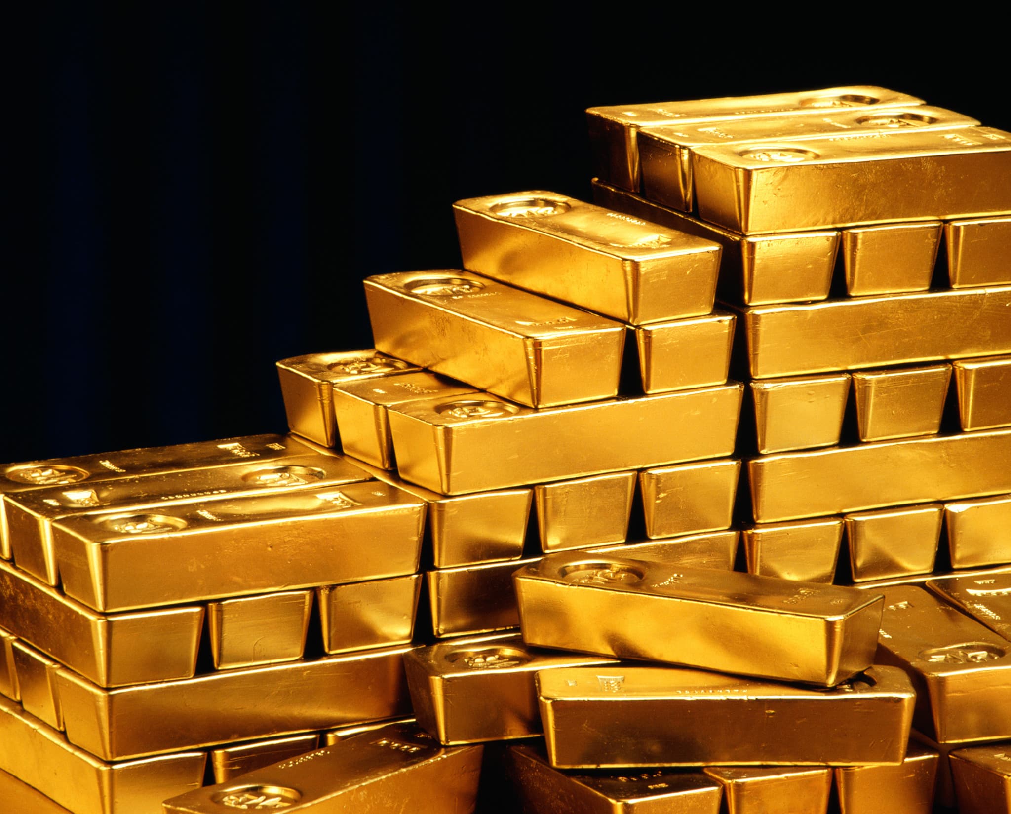 Gold prices rise 1% on global recession fears - Gold Claims For Sale By Owner