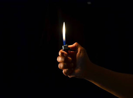 How Hot Does A Lighter Burn