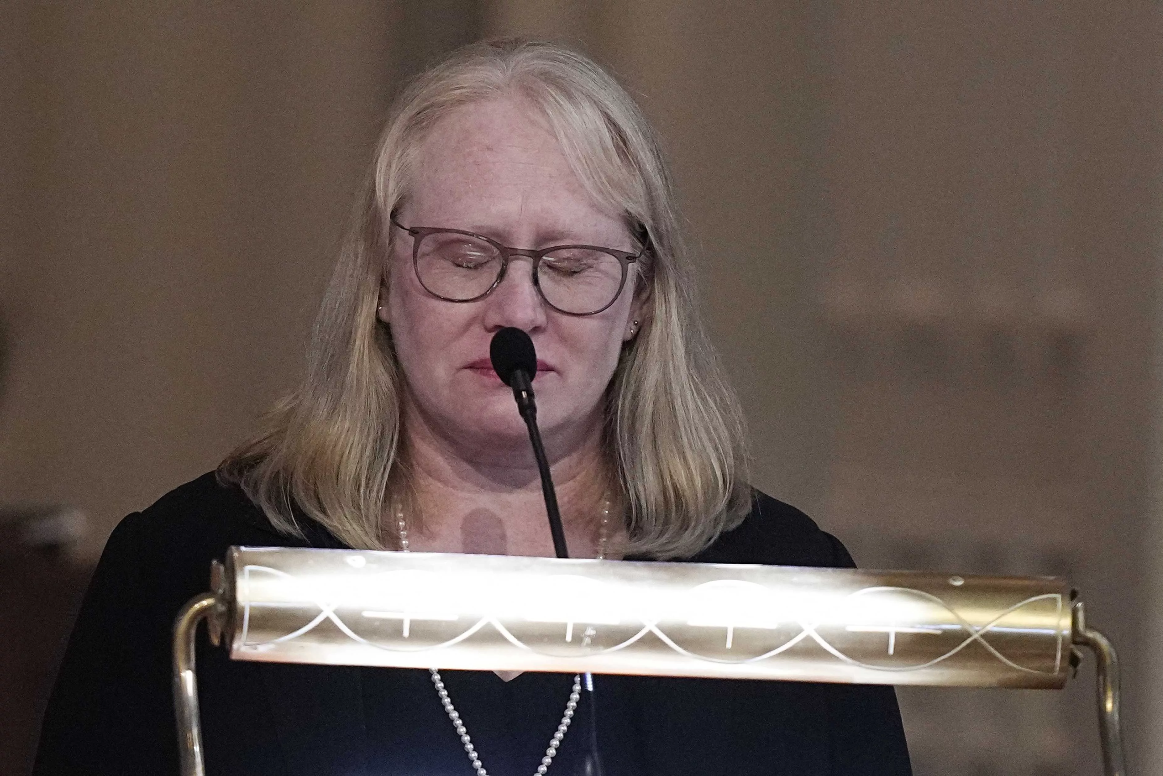 Jimmy Carter's daughter reads touching letter that he wrote to Rosalynn - How Old Is Capri? Internet’s Cutest Mystery Age Revealed