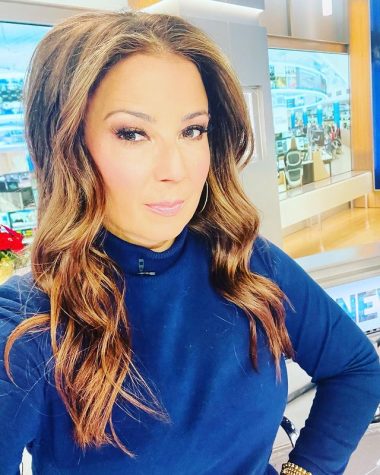 Julie Banderas | Bio, Wiki, Age, Height, Weight, Appearance, Husband - How Old Is Julie Banderas? Fox News Anchor’s Age Revealed
