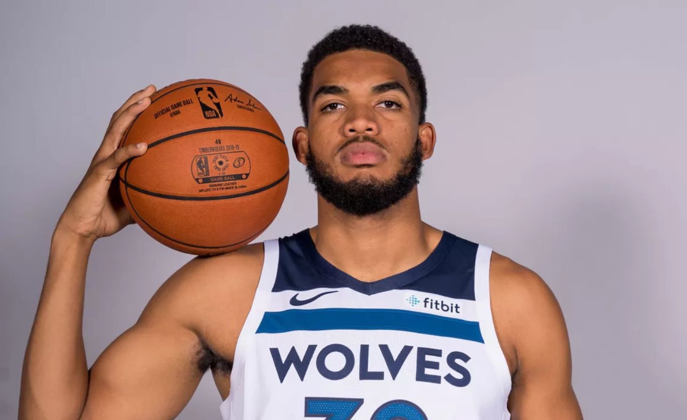 Karl anthony towns Wiki, Age, Boyfriend, Family, Biography & More - How Old Is Karl-Anthony Towns? Timberwolves Star’s Age In 2025