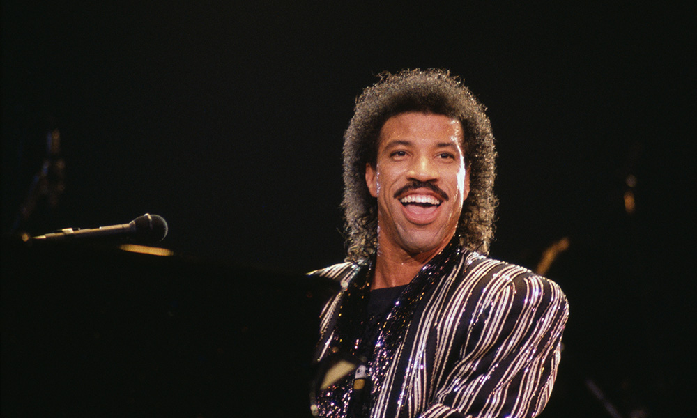 How Old Is Lionel Richie? Music Legend’s Age And Career Timeline