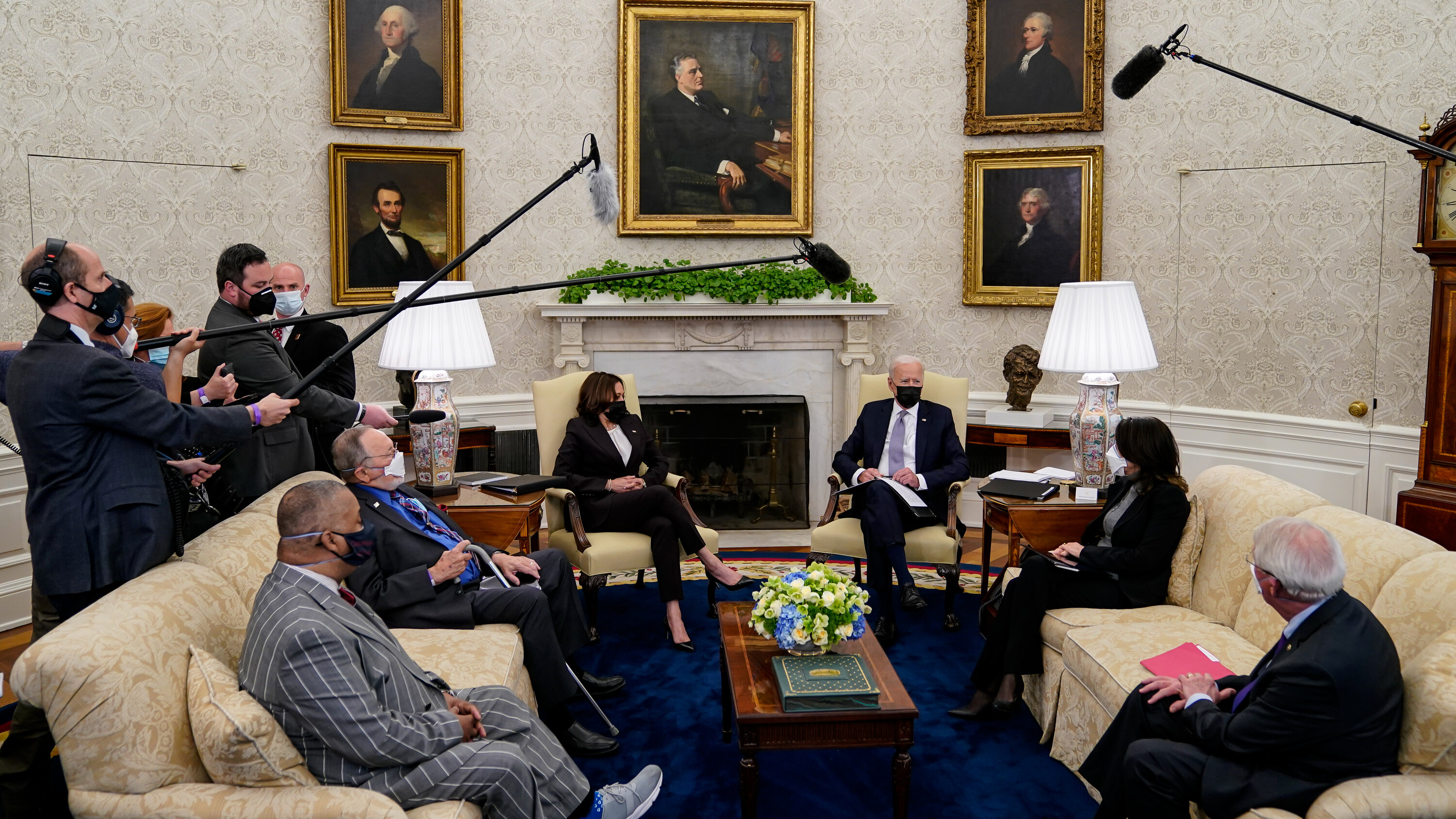 Bipartisan Support: Trump And Lawmakers Rally Behind Biden’s Cancer Battle
