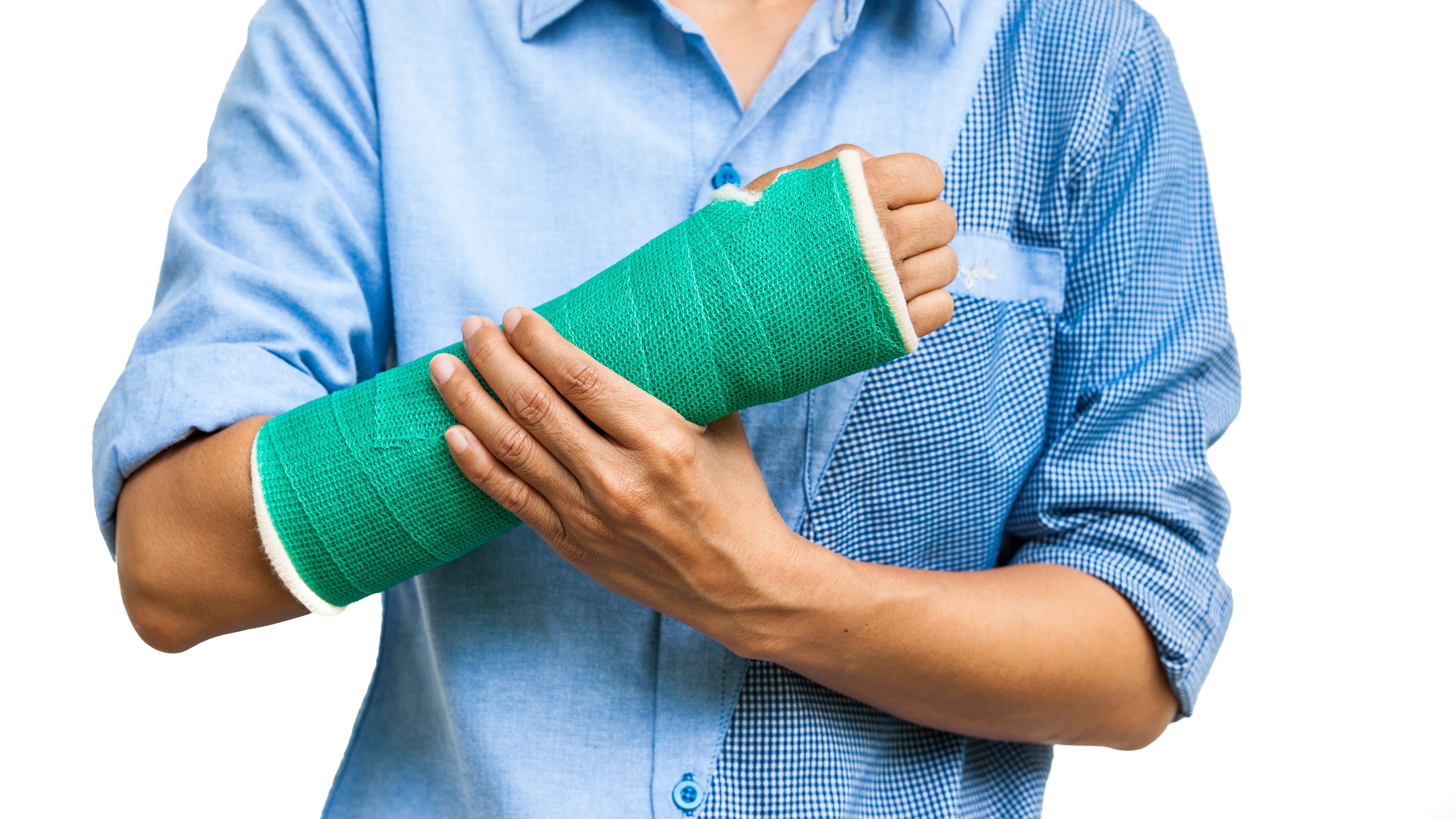 Regular Casts vs Waterproof Casts: Which One Is Best for You? - Cast Of Kung Fu Panda Holiday