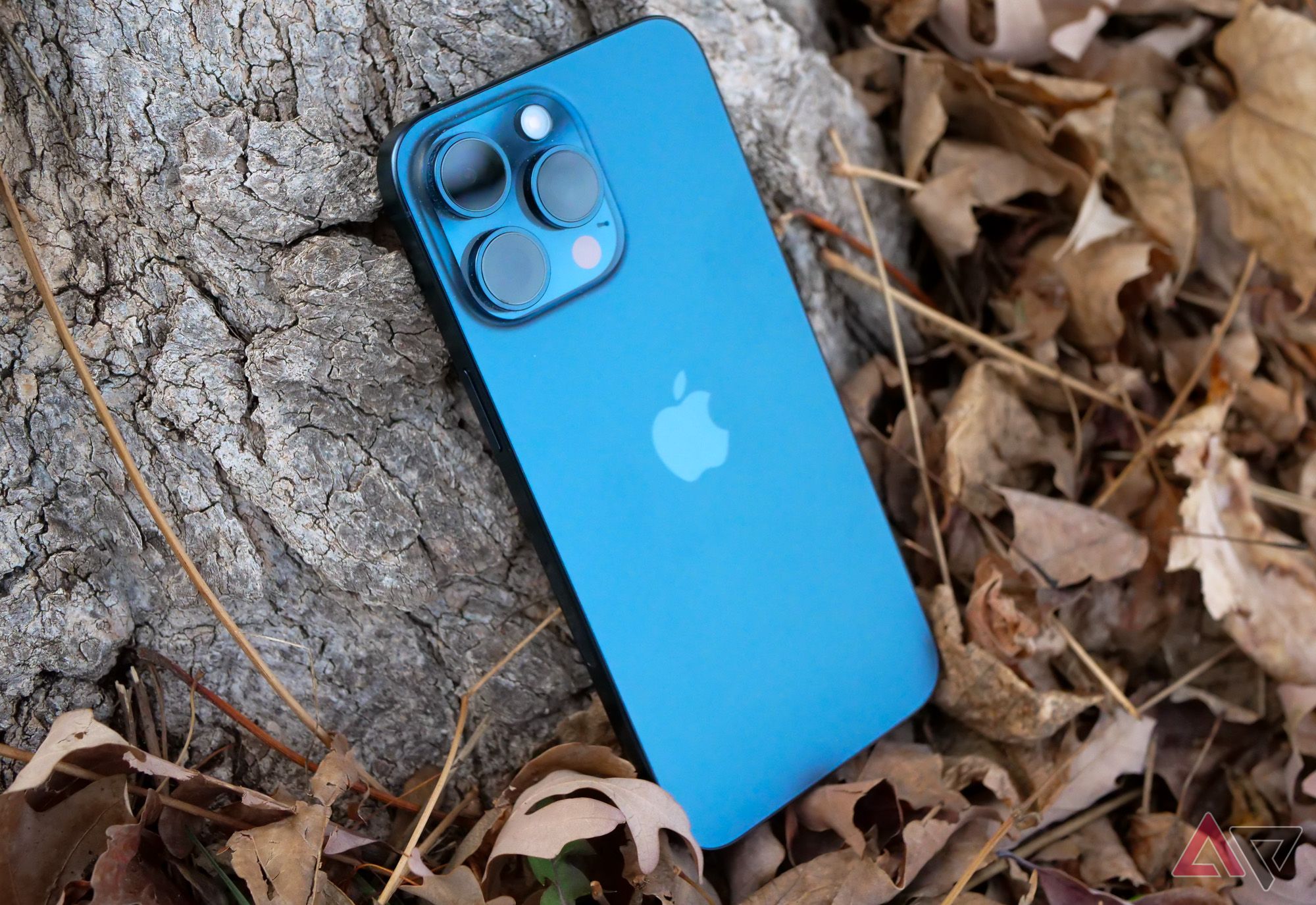 Samsung is making up for its low shipment numbers with booming flagship - Iphone 15 Pro Max At Walmart
