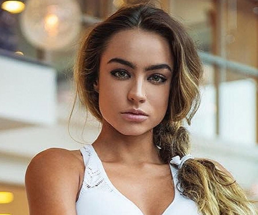 Sommer Ray 2025 - Lillian Wallace - Sommer Ray Net Worth 2025: Social Media Star’s Fitness Empire
