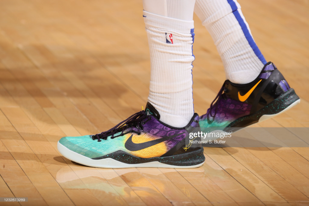 The sneakers of Julius Randle of the New York Knicks during the game - How Tall Is Julius Randle? Knicks Forward’s True Height