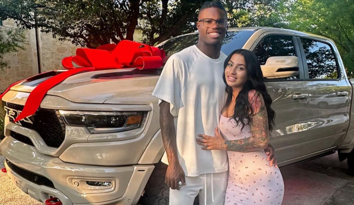 Travis Hunter’s Girlfriend Leanna Lenee Trashes Fans Who Claim She’s - Is Travis Hunter’s Wife Expecting? Social Media Thinks So
