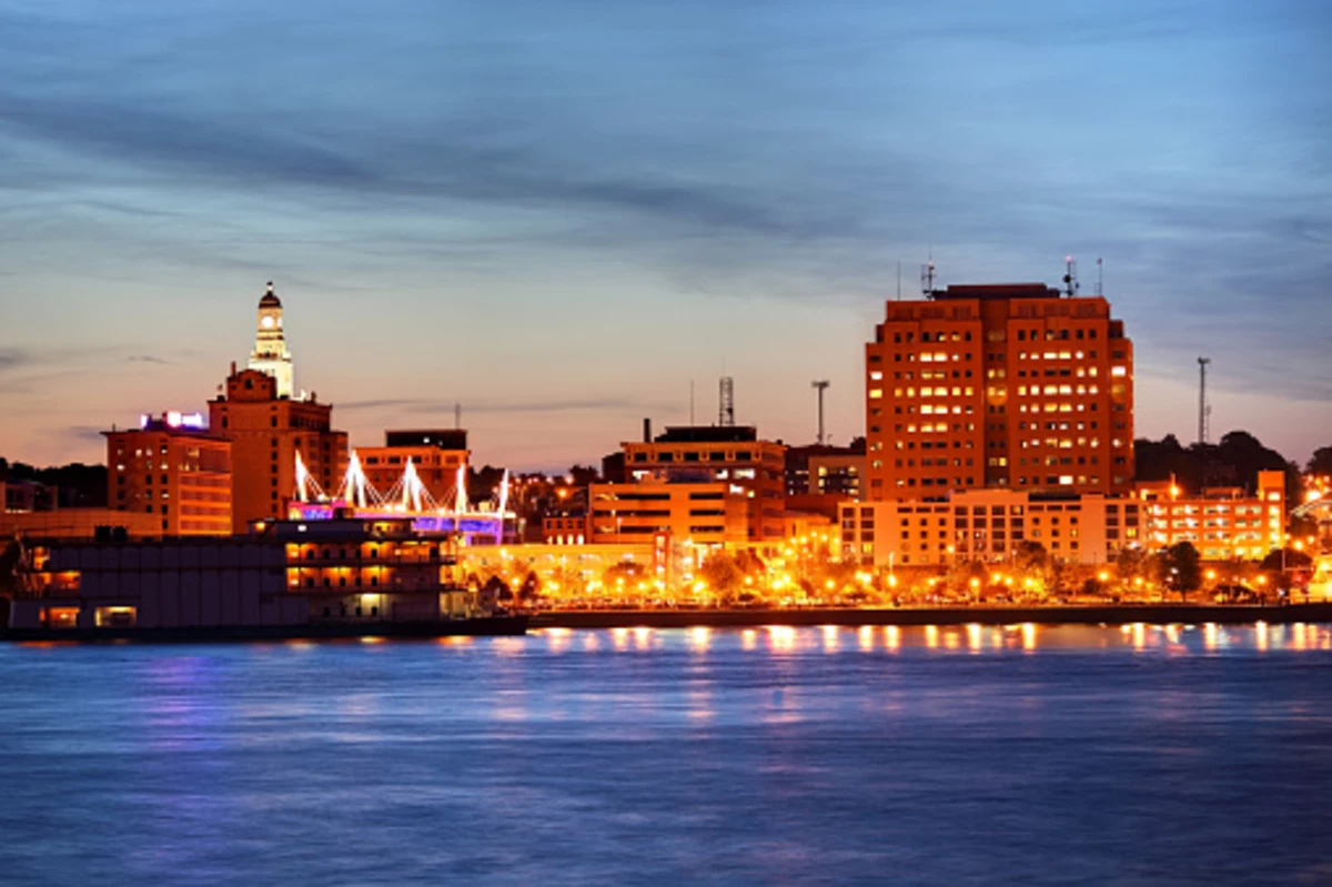 What You Need to Know: Downtown Davenport’s Holiday Pickle Hunt - Davenport Ia To St Louis Mo