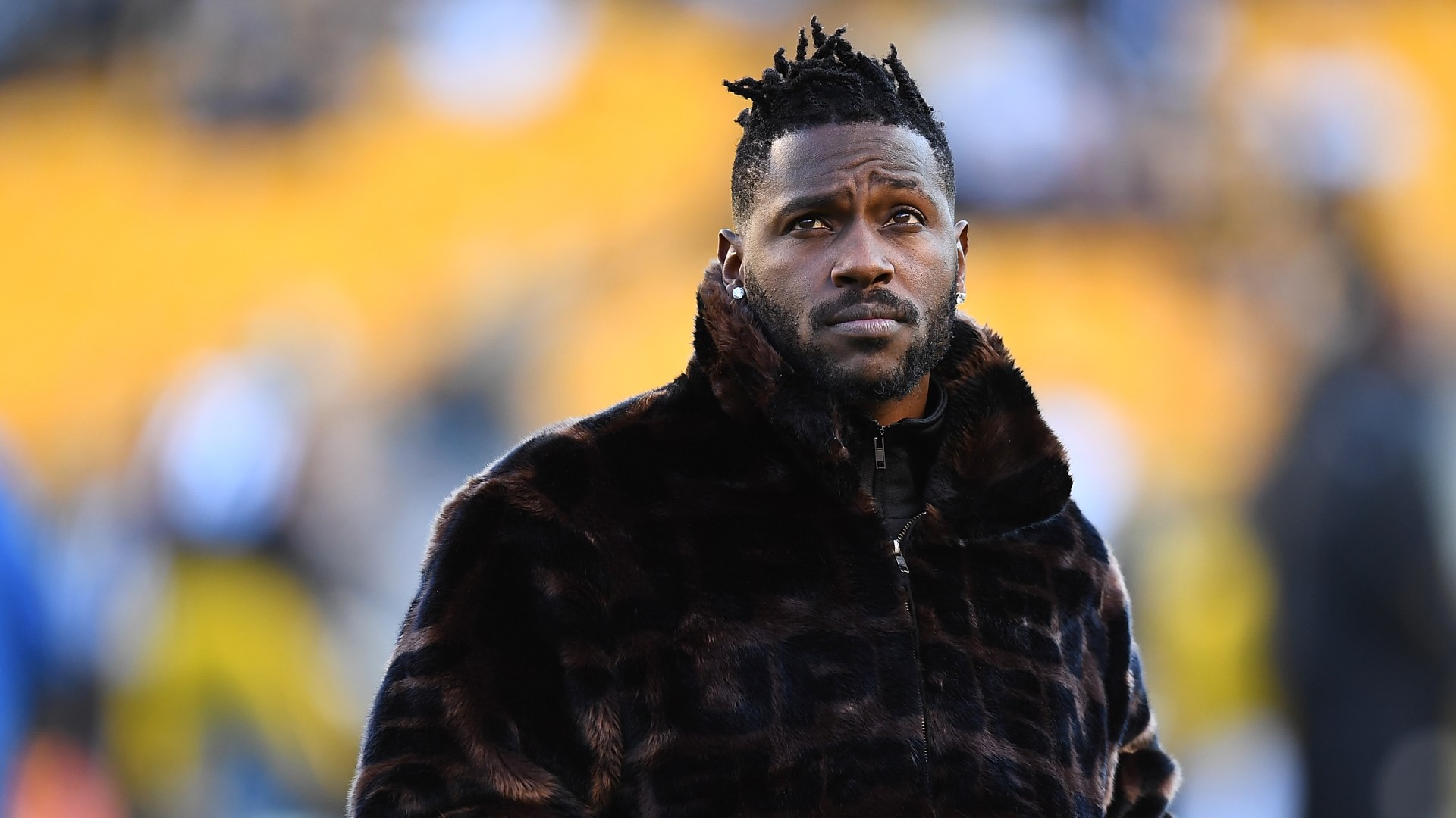 When was Antonio Brown arrested? | The US Sun - Antonio Brown Allegedly Arrested After Viral Video Shows Him Firing Shots In Miami Brawl
