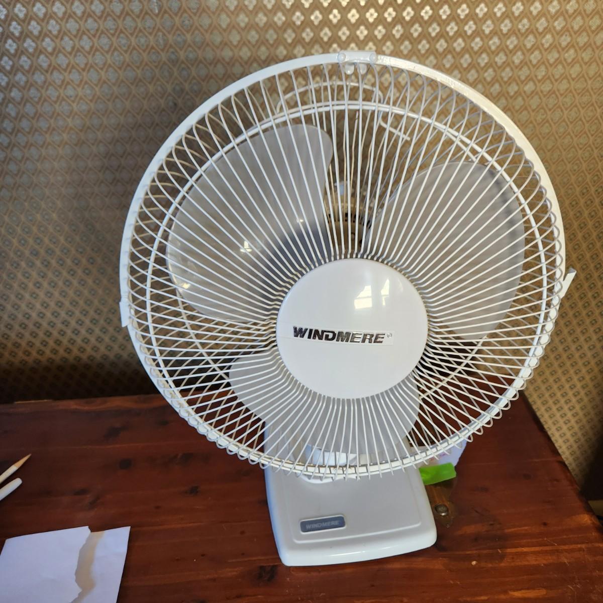 Windmere 12-Inch Oscillating Fan 3 speed Working | EstateSales.org - Fan Noise For Sleep 10 Hours