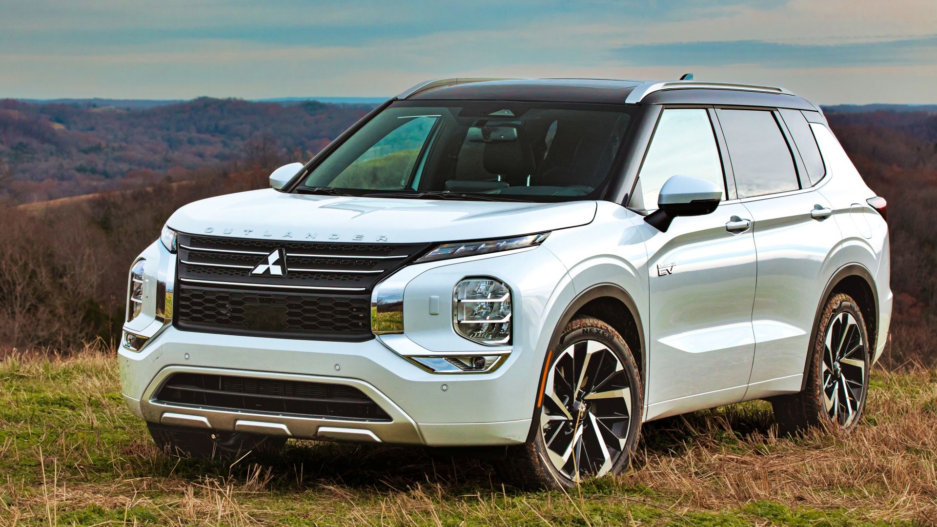 10 Alternatives To The Honda CR-V Hybrid – ARCANATION - Mitsubishi Rayon Carbon Fiber & Composites