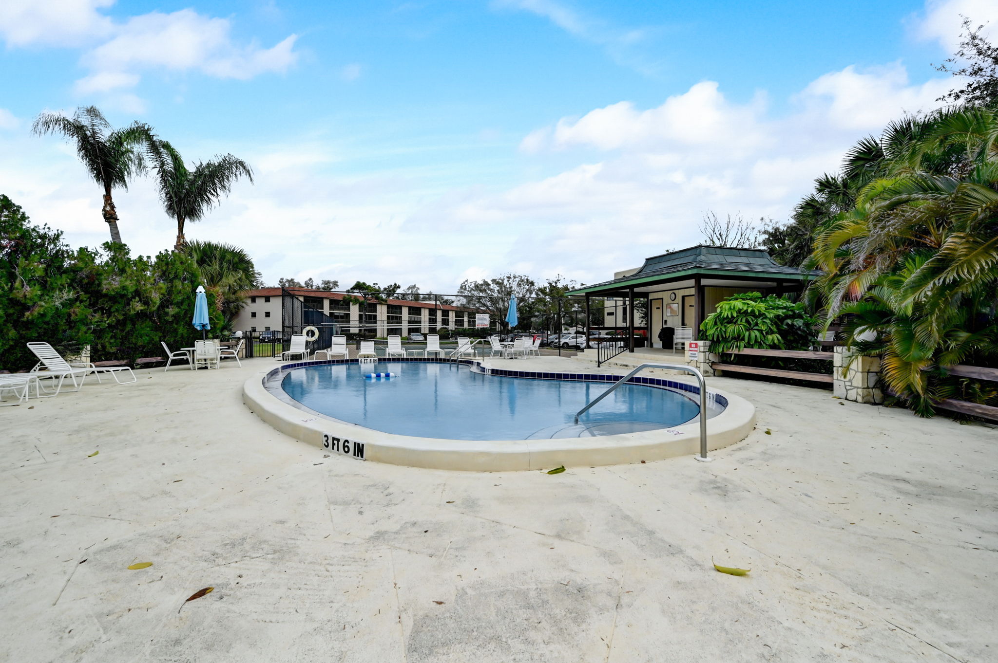 102 Capri Isles Blvd 101, Venice, FL 34292 | ShowingTime+ Listing Media - Venetian At Capri Isles Venice Fl