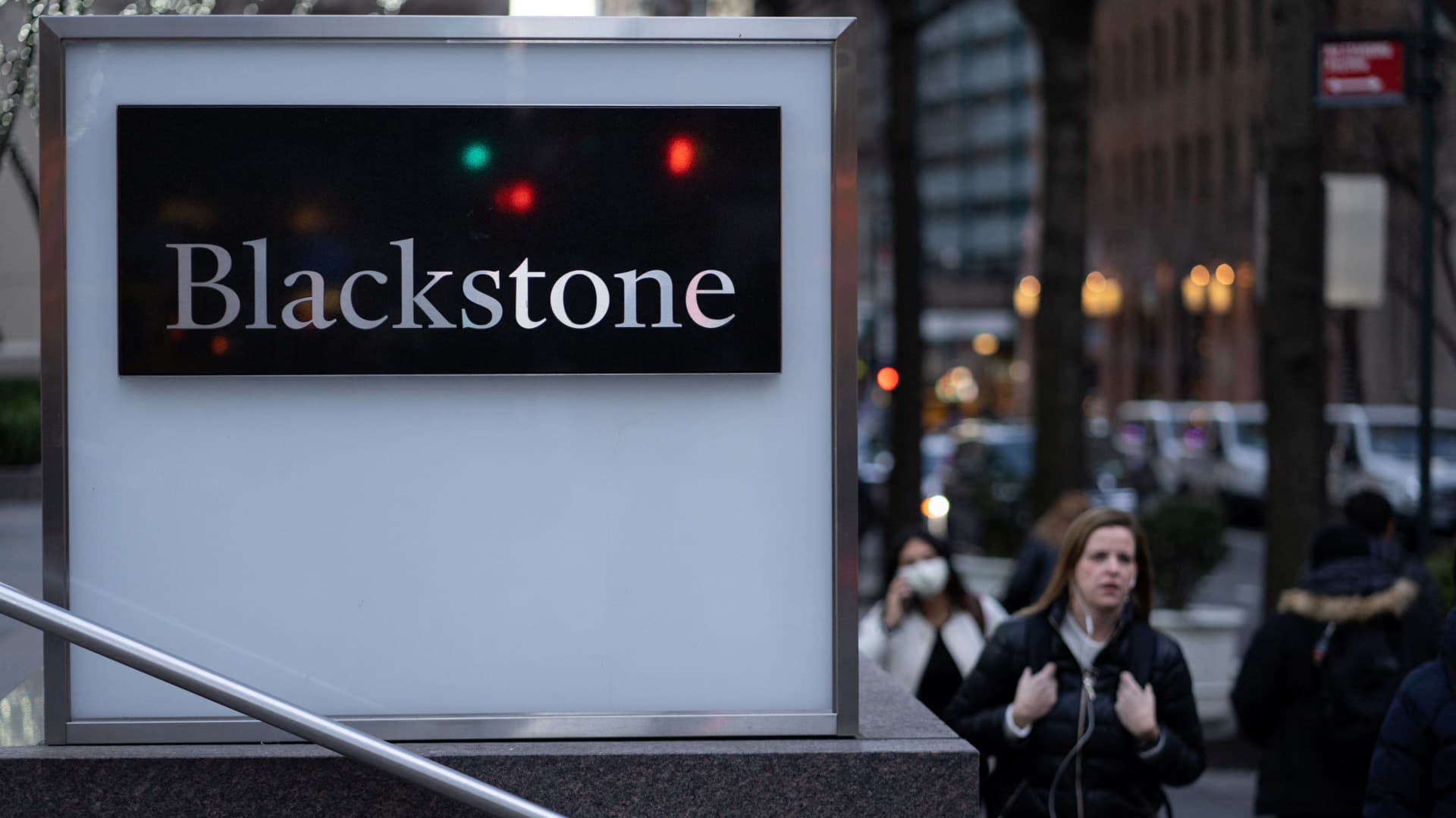 107180718-16740863222023-01-18t233426z_739123799_rc29ty9y4civ_rtrmadp_0 - Blackstone's Stock Rose Due To An Analyst's Recommendation Upgrade