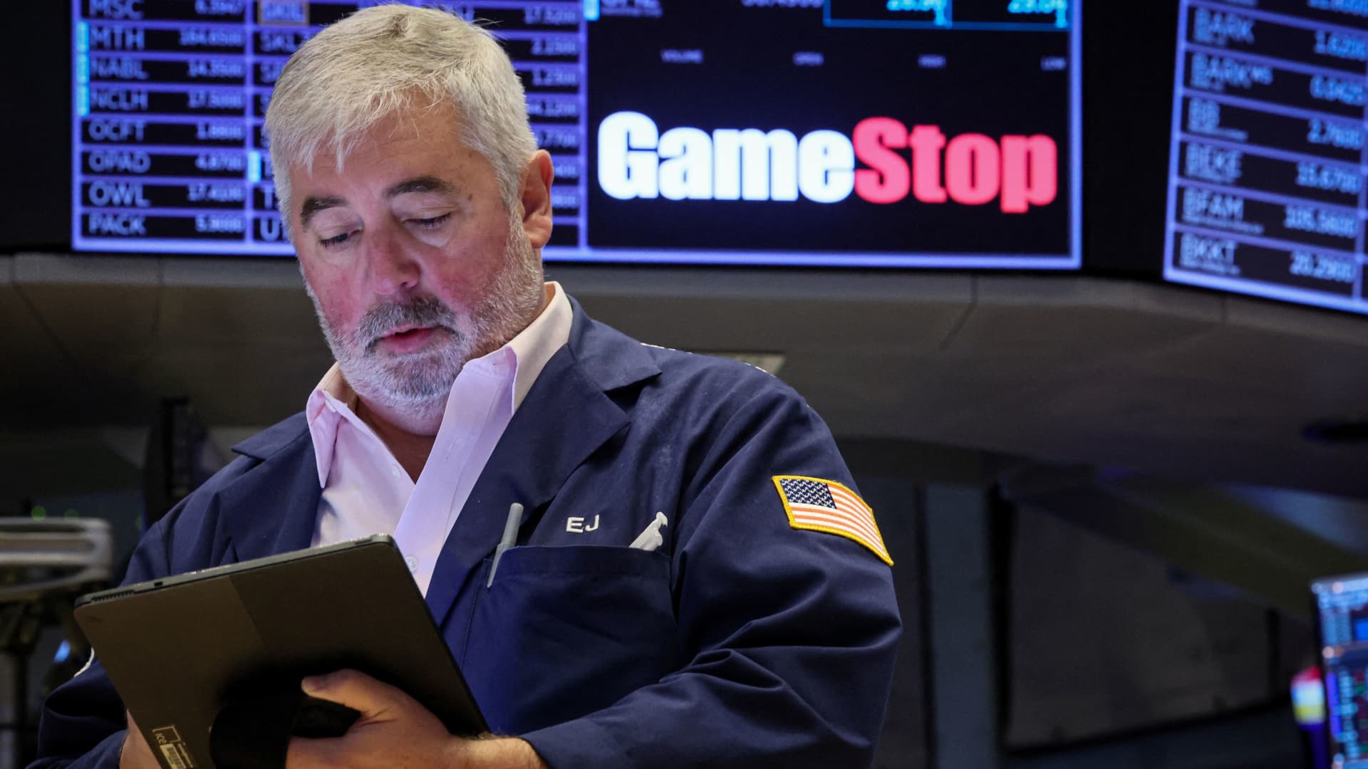 107427912-17182060842024-06-12t152651z_1345963483_rc2p98ac18gp_rtrmadp - Gamestop Announces Collaboration With Collectors Holdings.