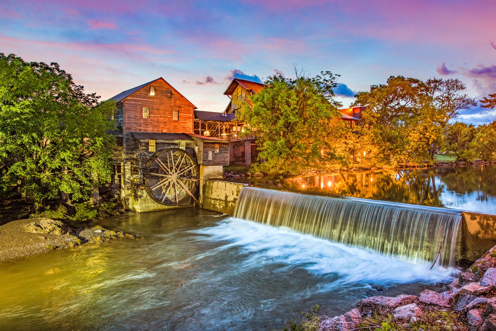 11 Most Picturesque Towns in Tennessee - Head Out of Nashville on a - Tennessee Department Of Transportation Phone Number
