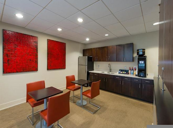 11 S Eutaw St - Baltimore, MD 21201 - Home For Rent | Rentals.com - 110 South Eutaw Street Baltimore Maryland 21201 Usa