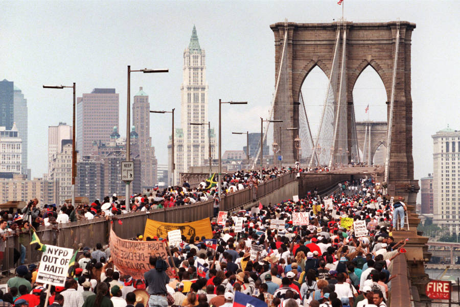 1990s New York Photos: 51 Images Of A City On The Brink - 1990 Pro Set Most Valuable Cards