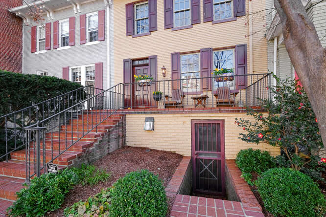 801 Allen Y. Lew Place Nw Washington Dc 20001