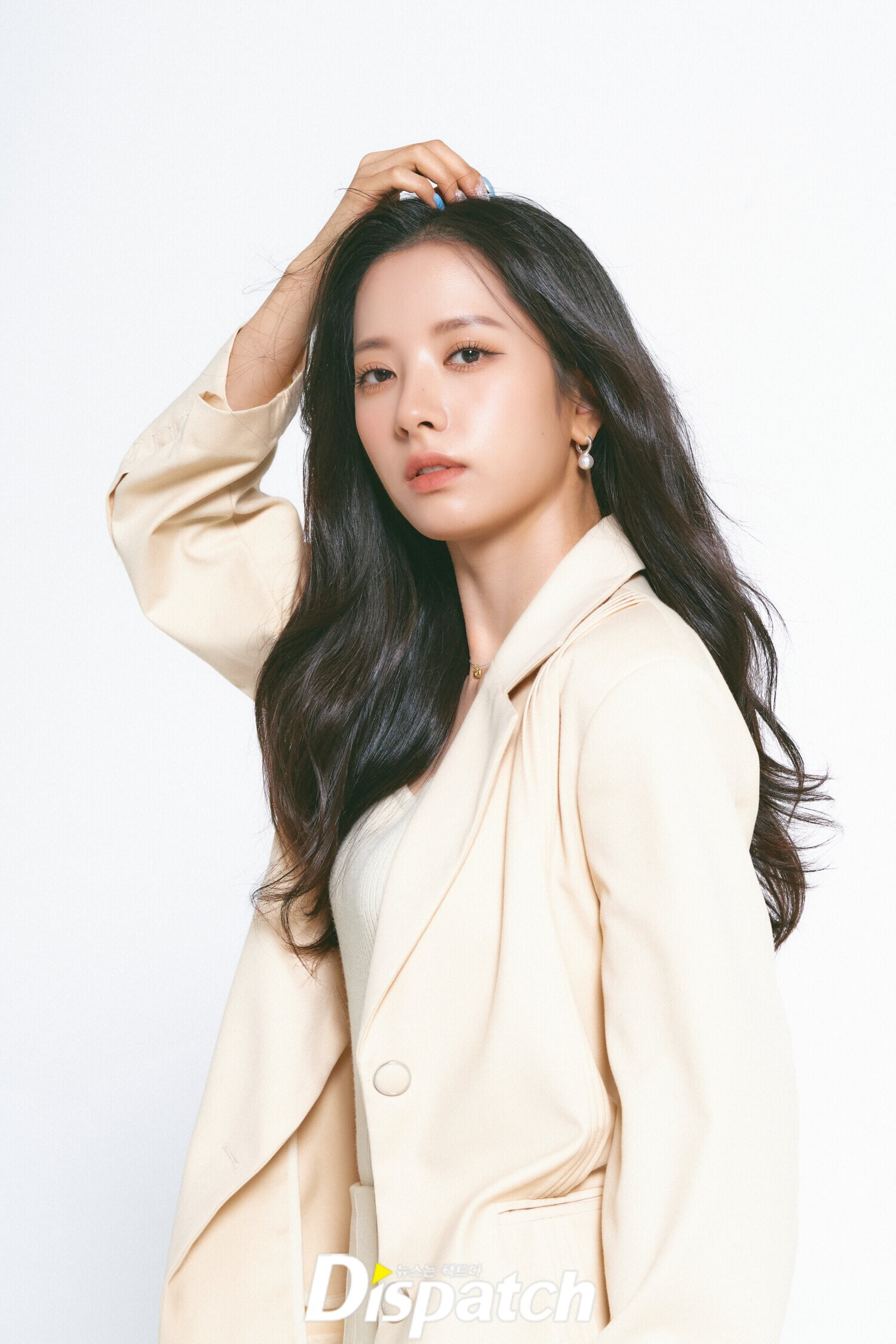 220708 WJSN Bona 'Sequence' Promotion Photoshoot by Dispatch | kpopping - Bona Powerplus Antibacterial Hard-surface Floor Cleaner