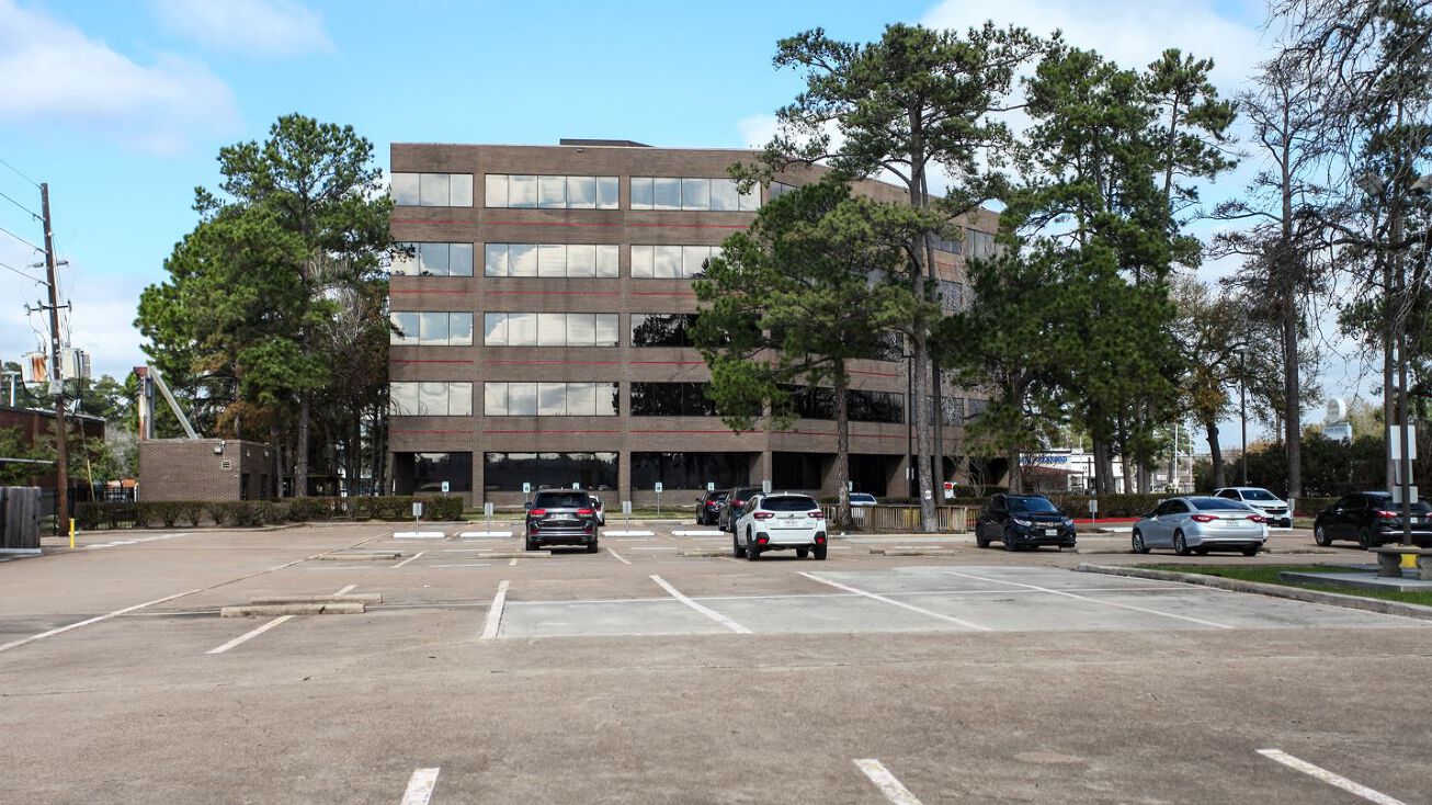 3707 Farm to Market 1960 Rd W, Houston, TX 77014 | Crexi.com - 11300 Farm To Market 1960 Rd W Houston Tx 77065