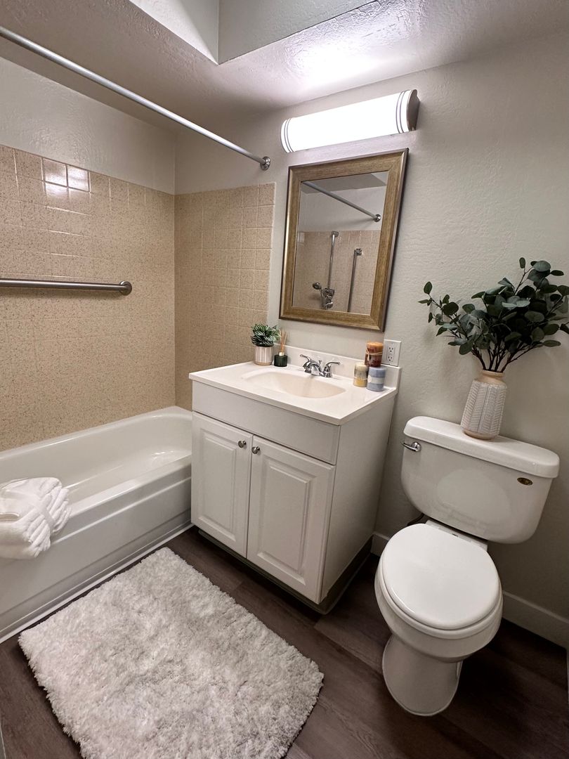 390 N. Winchester Blvd., Santa Clara, CA 95050 - 3090 Kenneth St Santa Clara Ca