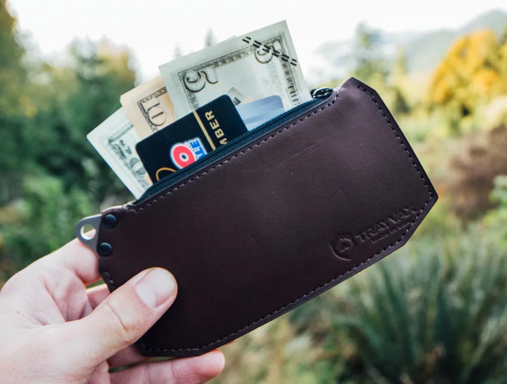 4 Clever Ways to Protect Your Credit Card in Your Wallet - A Trayvax - How To Protect Your Credit Card In Your Wallet