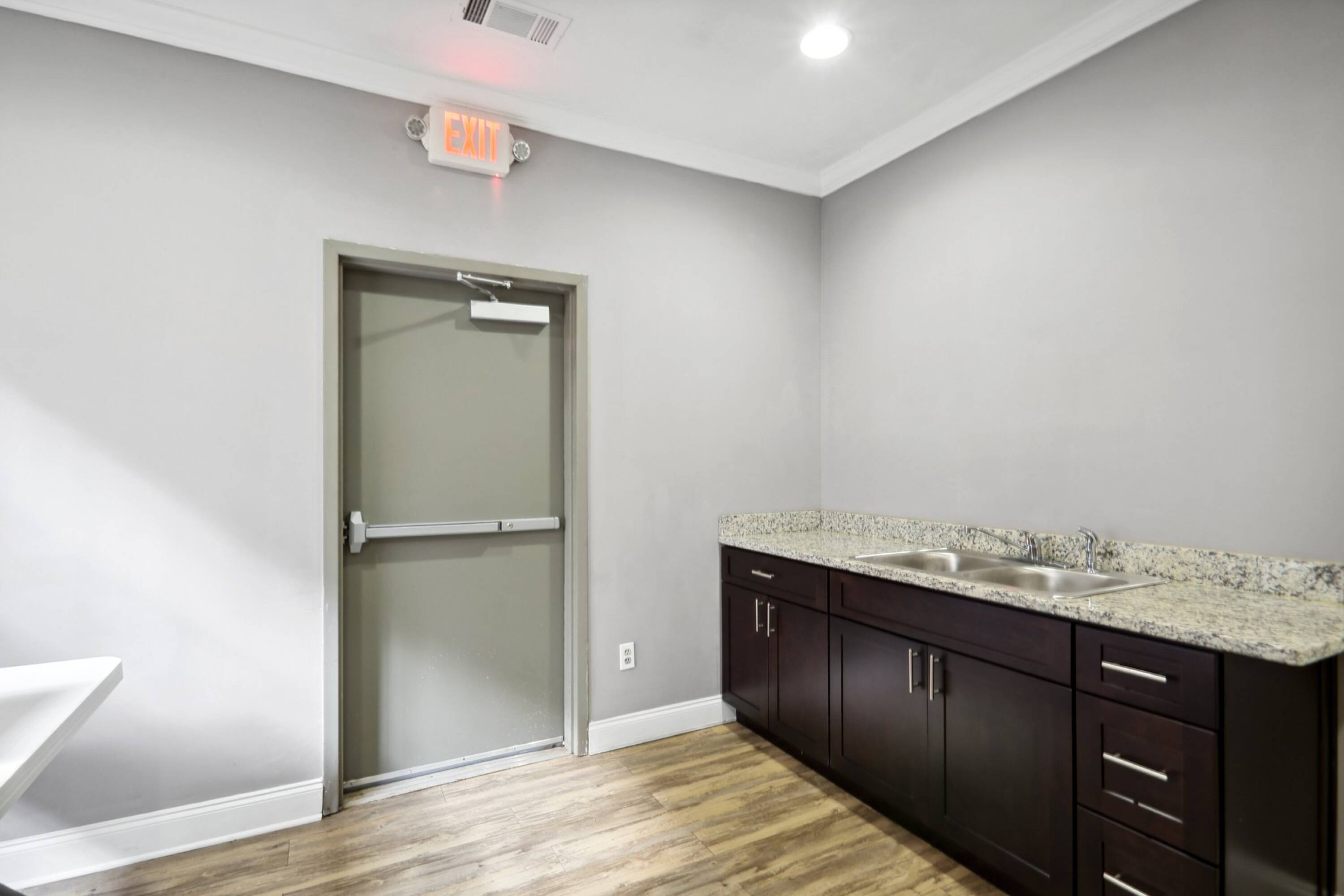 4140 Steve Reynolds Blvd, Norcross, GA 30093 | Crexi.com - 3883 Steve Reynolds Blvd Norcross Ga 30093