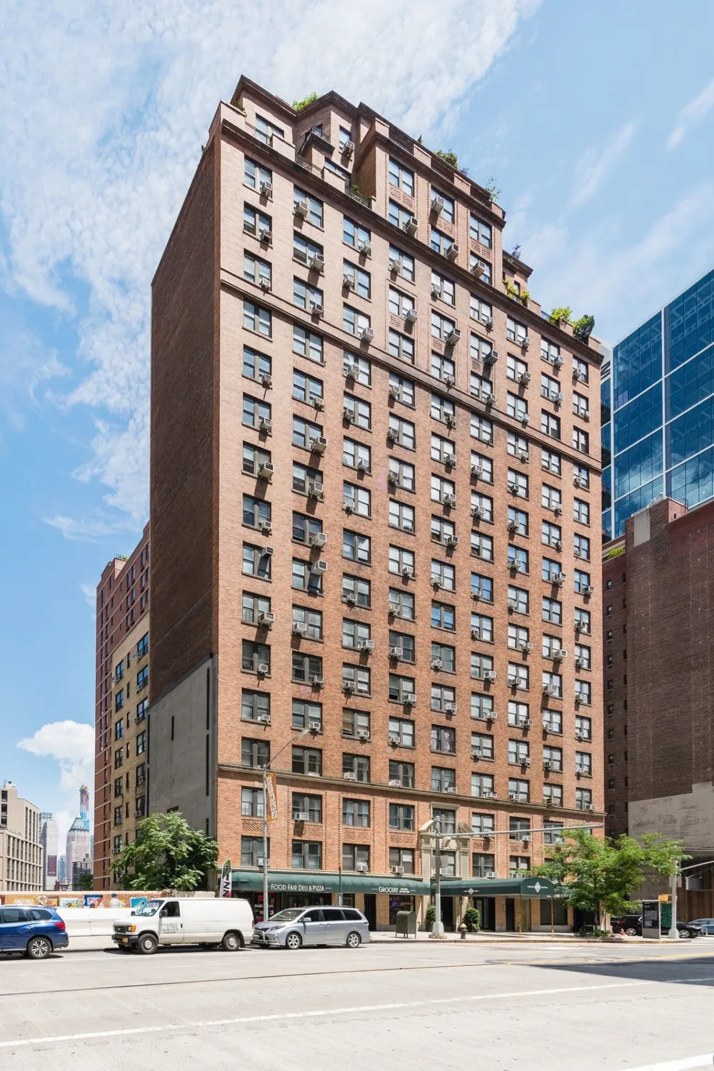 433 West 34th Street, Manhattan | Corcoran - 433 E. 31st Street New York Ny