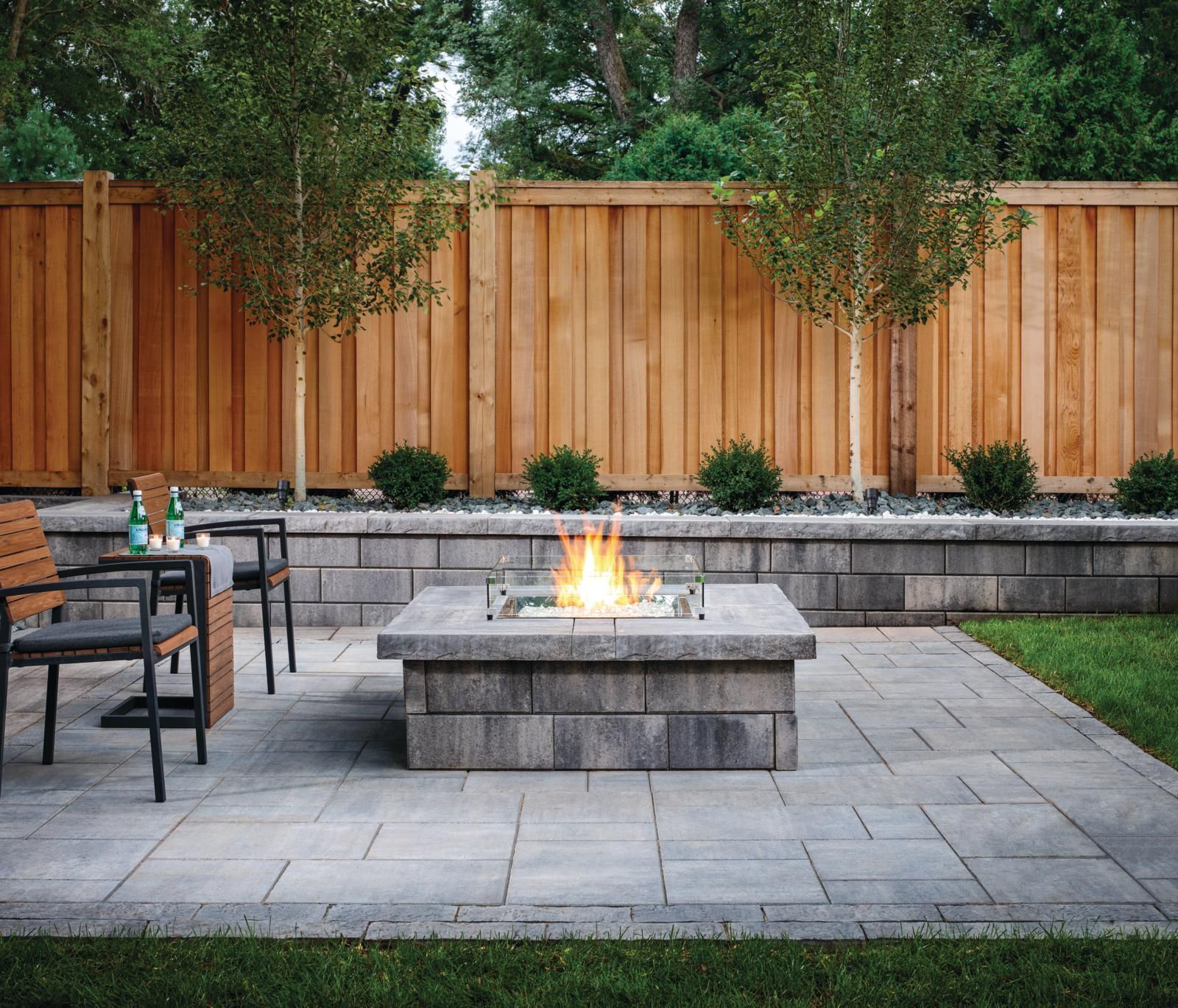 47 Small Patio Ideas That Enhance Even Tiny Outdoor Spaces - Outdoor Tv Antenna 100 Mile Range