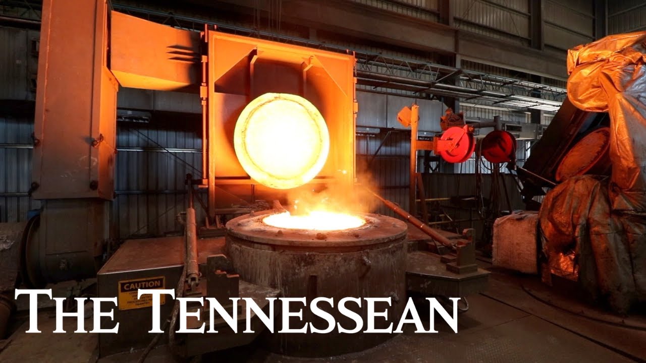 A look inside the Lodge Cast Iron foundry in Pittsburg, Tennessee - YouTube - Lodge Museum Of Cast Iron 3rd Street South Pittsburg Tn