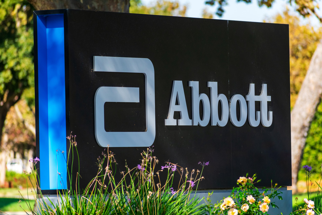 Abbott Laboratories switches UK fleet to 100% EV | Fleet Europe - Abbott Rapid Dx North America Llc