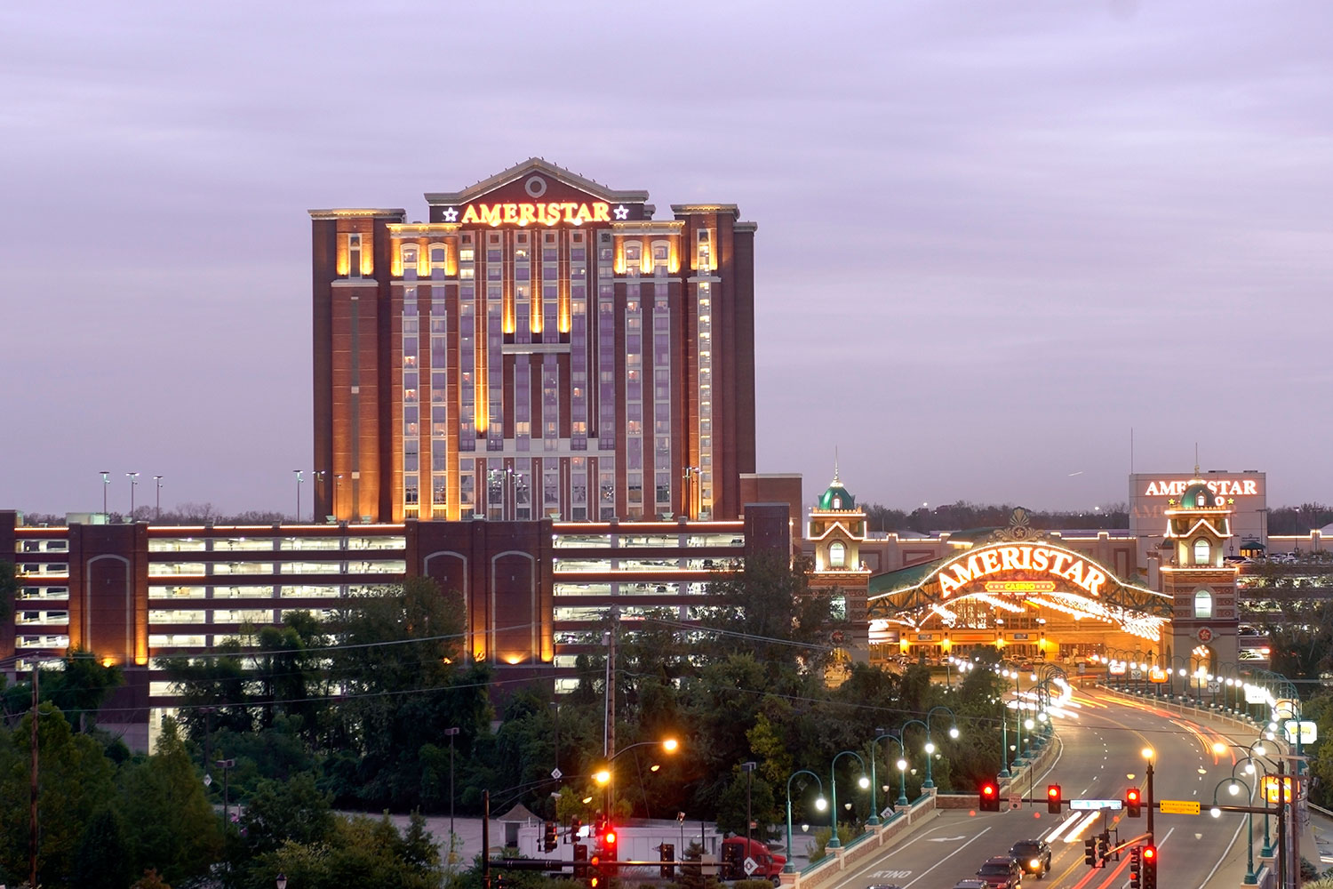 Ameristar-St-Charles — PGAV Architects - Hotels Near Ameristar Casino In St Charles Mo