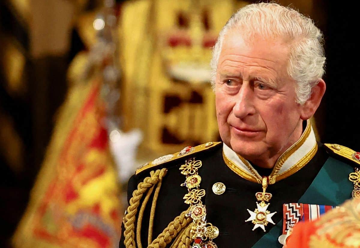 Anointment of Prince Charles as monarch deeply religious - Charles Tyrwhitt 3 For $99 2025