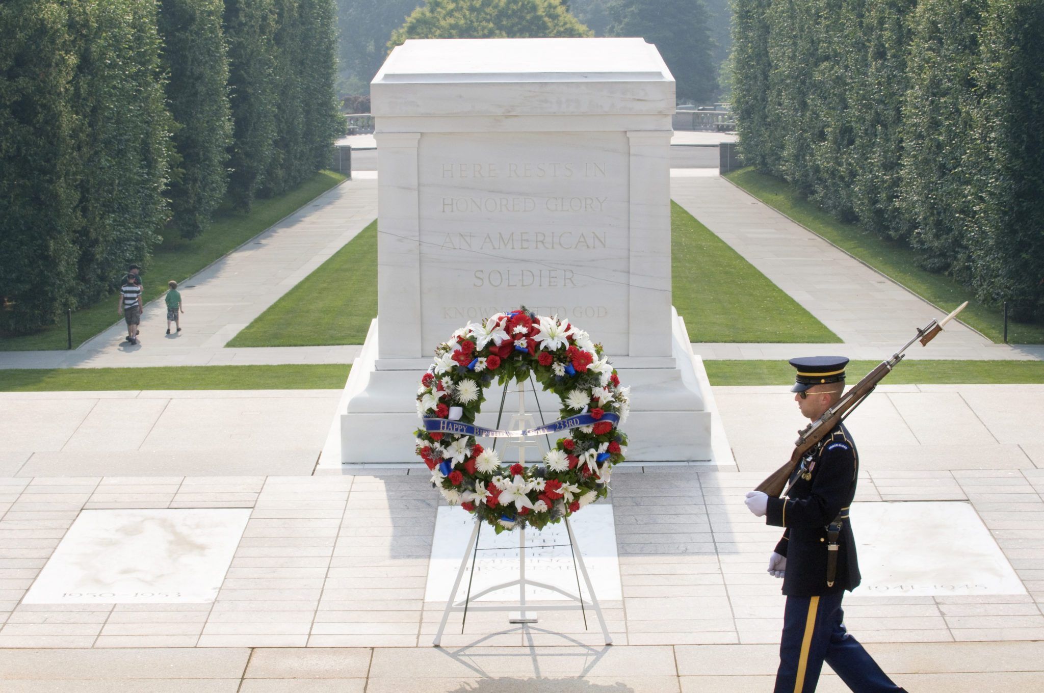 Arlington Cemetery and the Tomb of the Unknown Soldier — Arlington - Tomb Of The Unknown Soldier Video