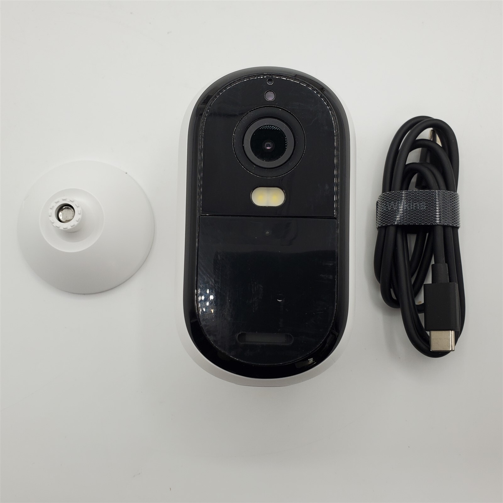 Arlo Essential 2K Outdoor Security Camera 2nd Generation – 1 Pack White - Arlo Essential Outdoor Camera 2k Battery Life