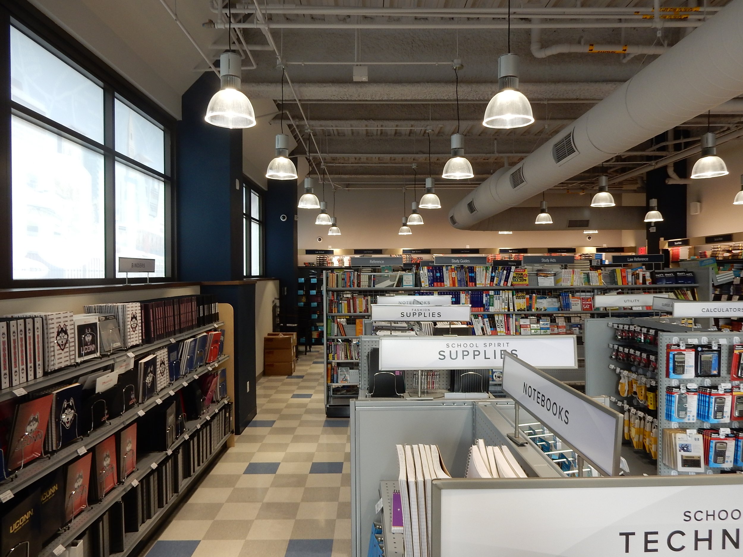 Barnes & Noble College — Ni Design - Howard University Barnes & Noble Bookstore