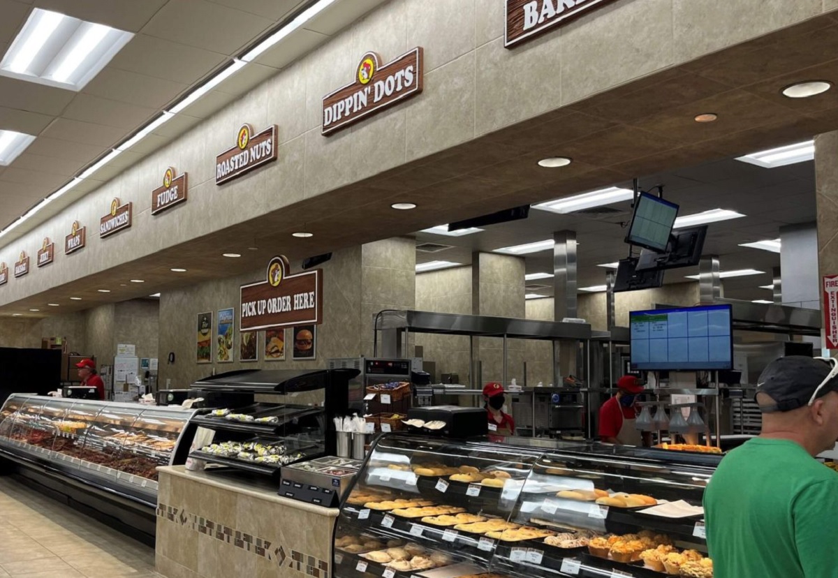 Buc-ee's Bakery Menu With Prices for 2024 - Buc-ee's Smiths Grove- Scottsville Road Smiths Grove Ky