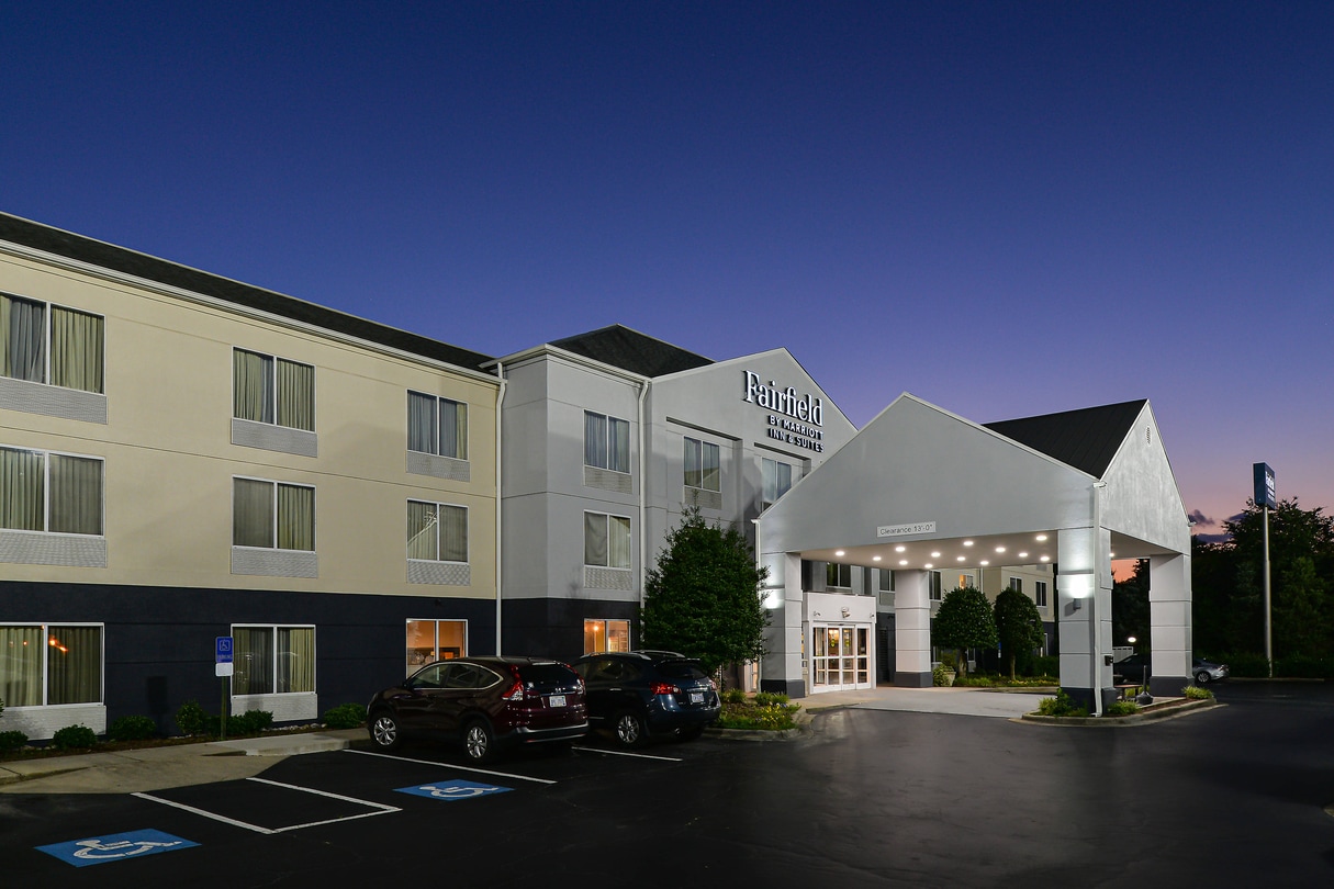 Fairfield Inn And Suites Charlotte Arrowood