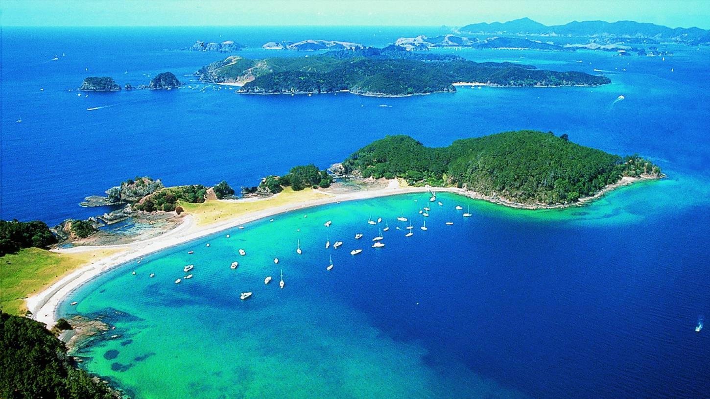 Cheap Flights to Bay of Islands, New Zealand $259.90 in 2017 | Expedia - Bay Area Dermatology Traverse City Michigan
