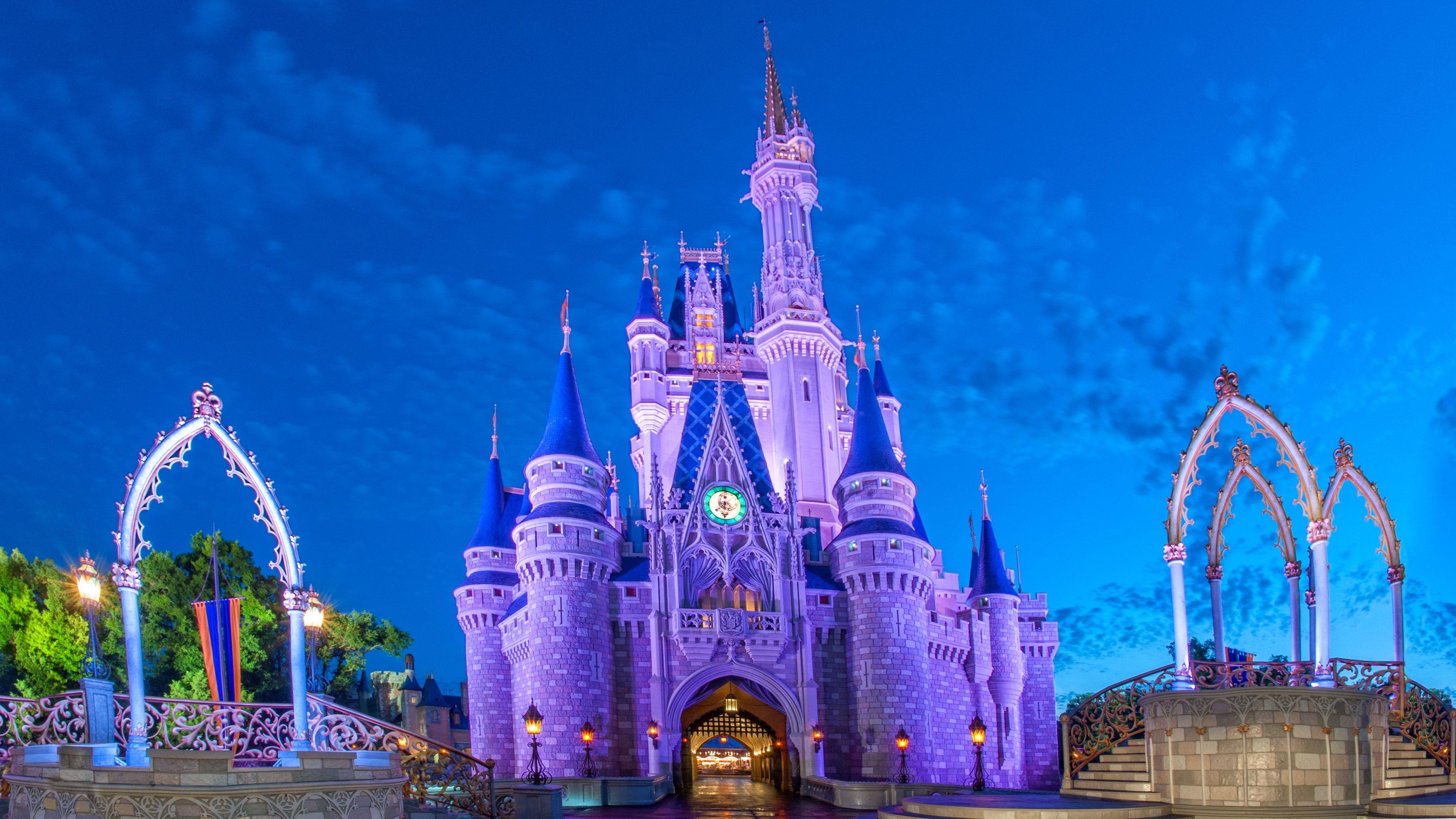 Disney 4K Wallpapers - Top Những Hình Ảnh Đẹp - Disney Mickey Mouse 90th Anniversary Watch Remove Battery