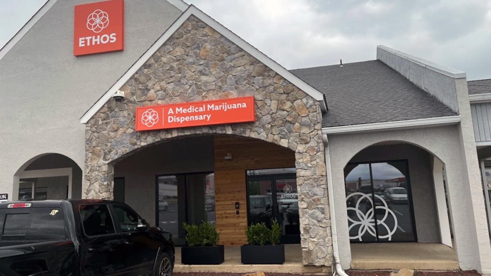Ethos Cannabis Dispensary - Pittsburgh West At North Fayette Photos
